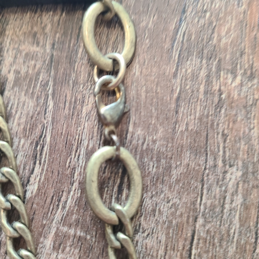 Necklace - Picture 3 of 3